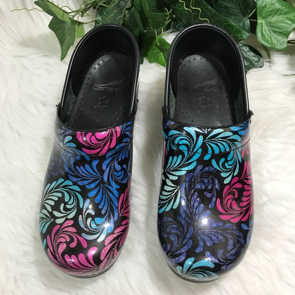 dansko blue paisley